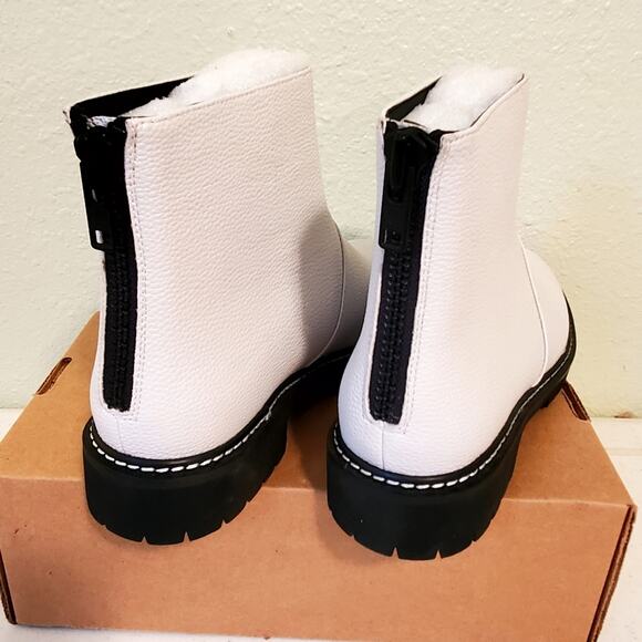 Sz 8 MATT & NAT White Faux Leather Chelsea Boots - Picture 10 of 12